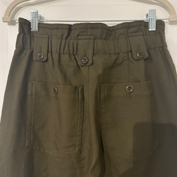 Banana Republic Cargo Pants - Picture 8 of 9